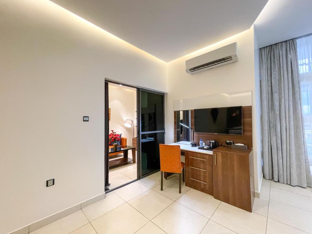 Omedel Luxury Hotel เอนูกู ภายนอก รูปภาพ