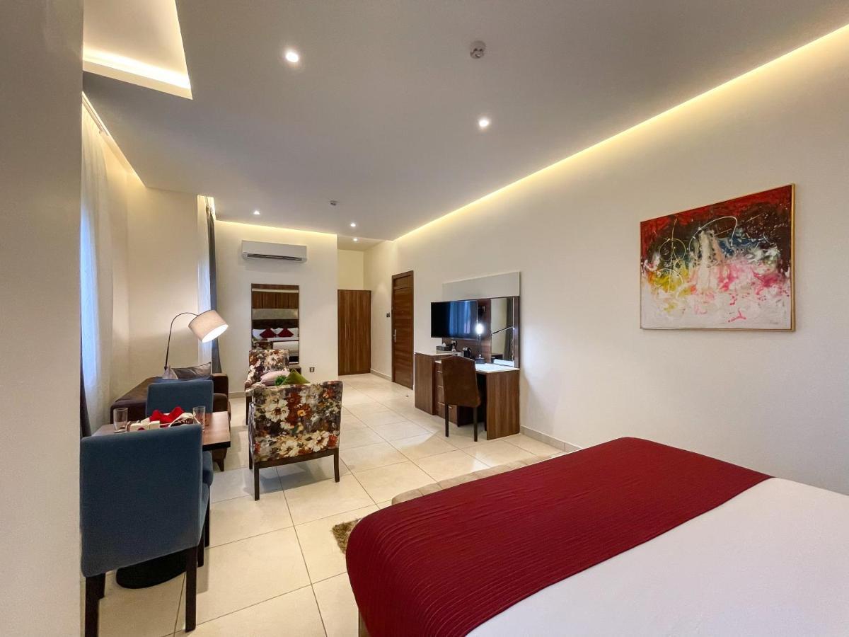 Omedel Luxury Hotel เอนูกู ภายนอก รูปภาพ