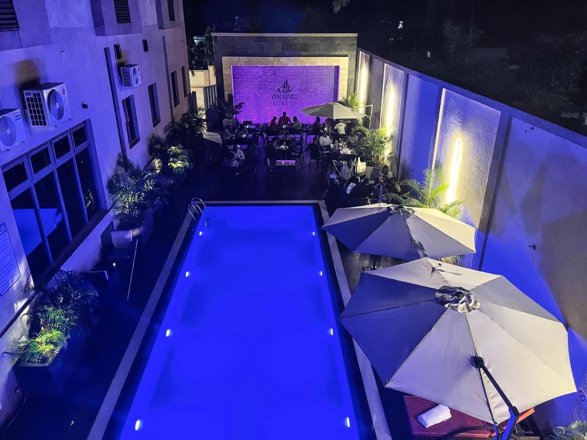 Omedel Luxury Hotel เอนูกู ภายนอก รูปภาพ