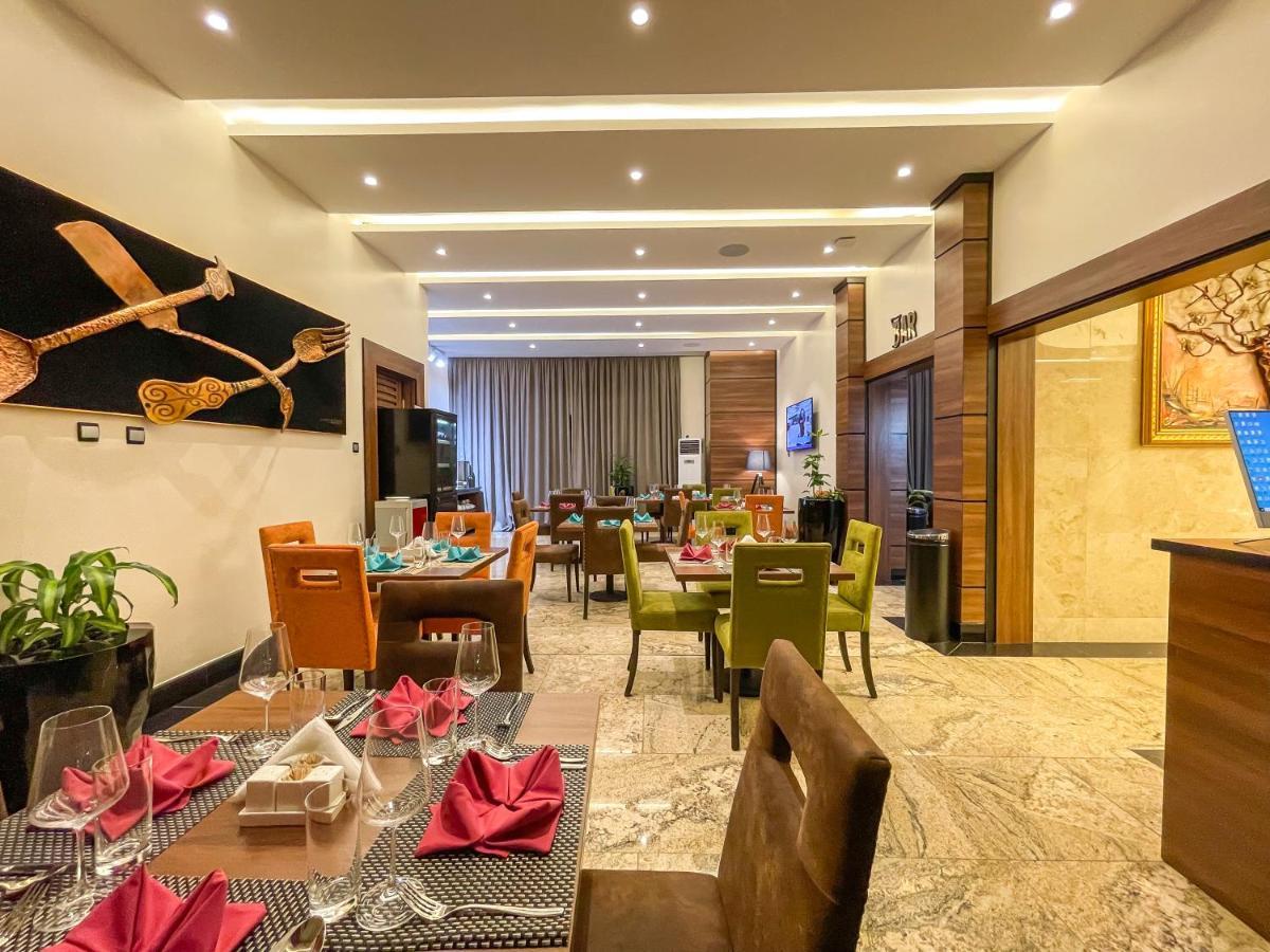 Omedel Luxury Hotel เอนูกู ภายนอก รูปภาพ